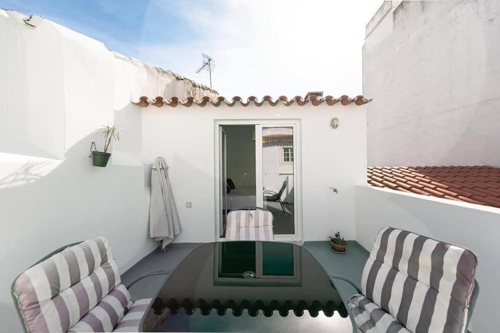 Home Near Evora'S Main Square With Private Terrace Bagian luar foto