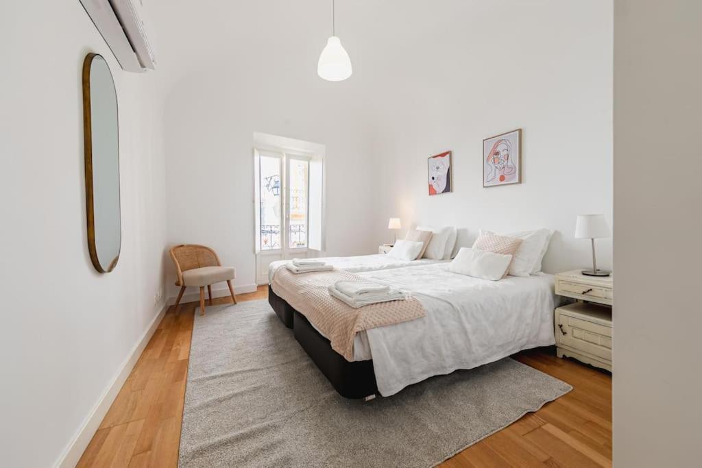 Home Near Evora'S Main Square With Private Terrace Bagian luar foto